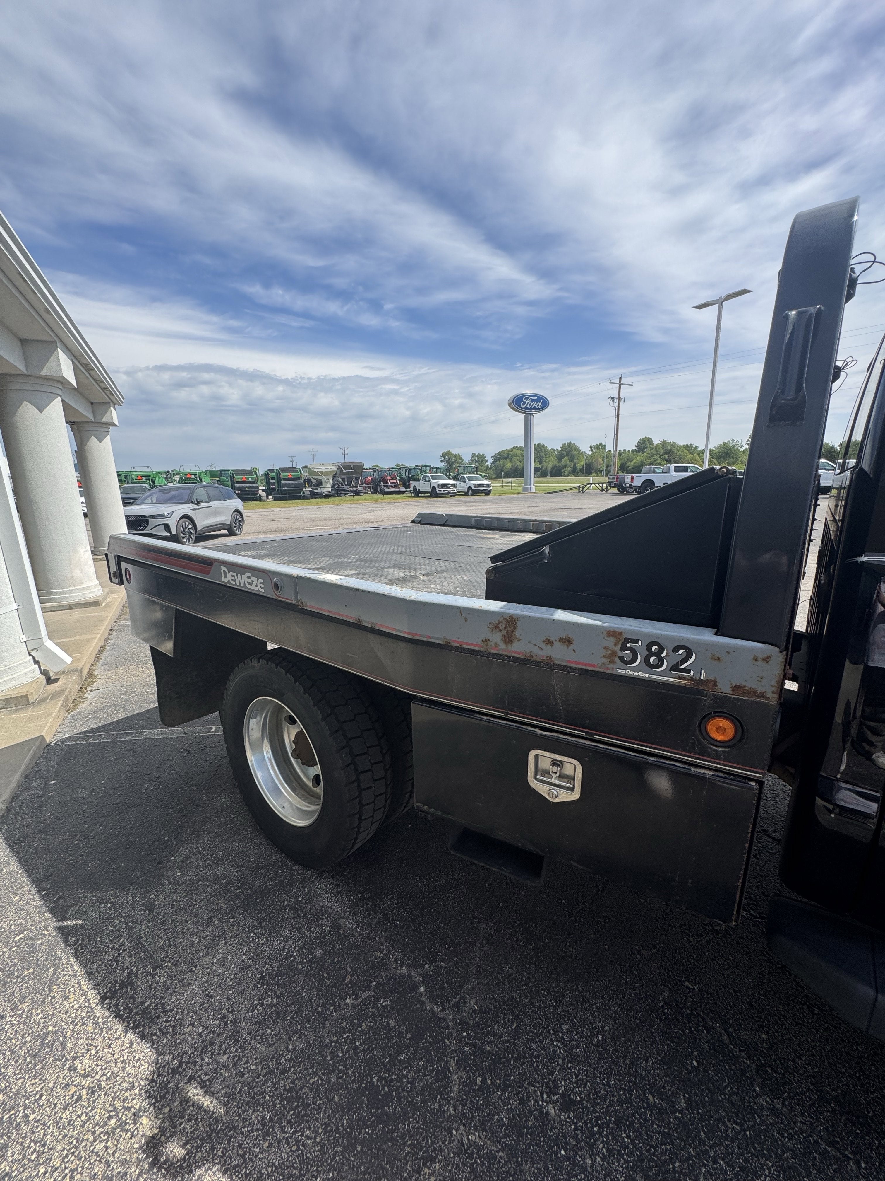 2010 Ford Super Duty F-550 DRW Lariat