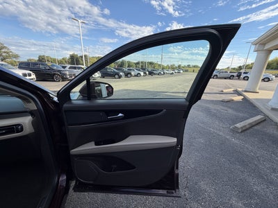 2023 Lincoln Nautilus Standard