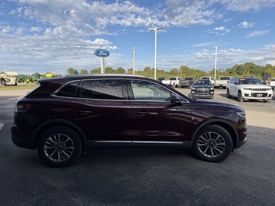 2023 Lincoln Nautilus Standard