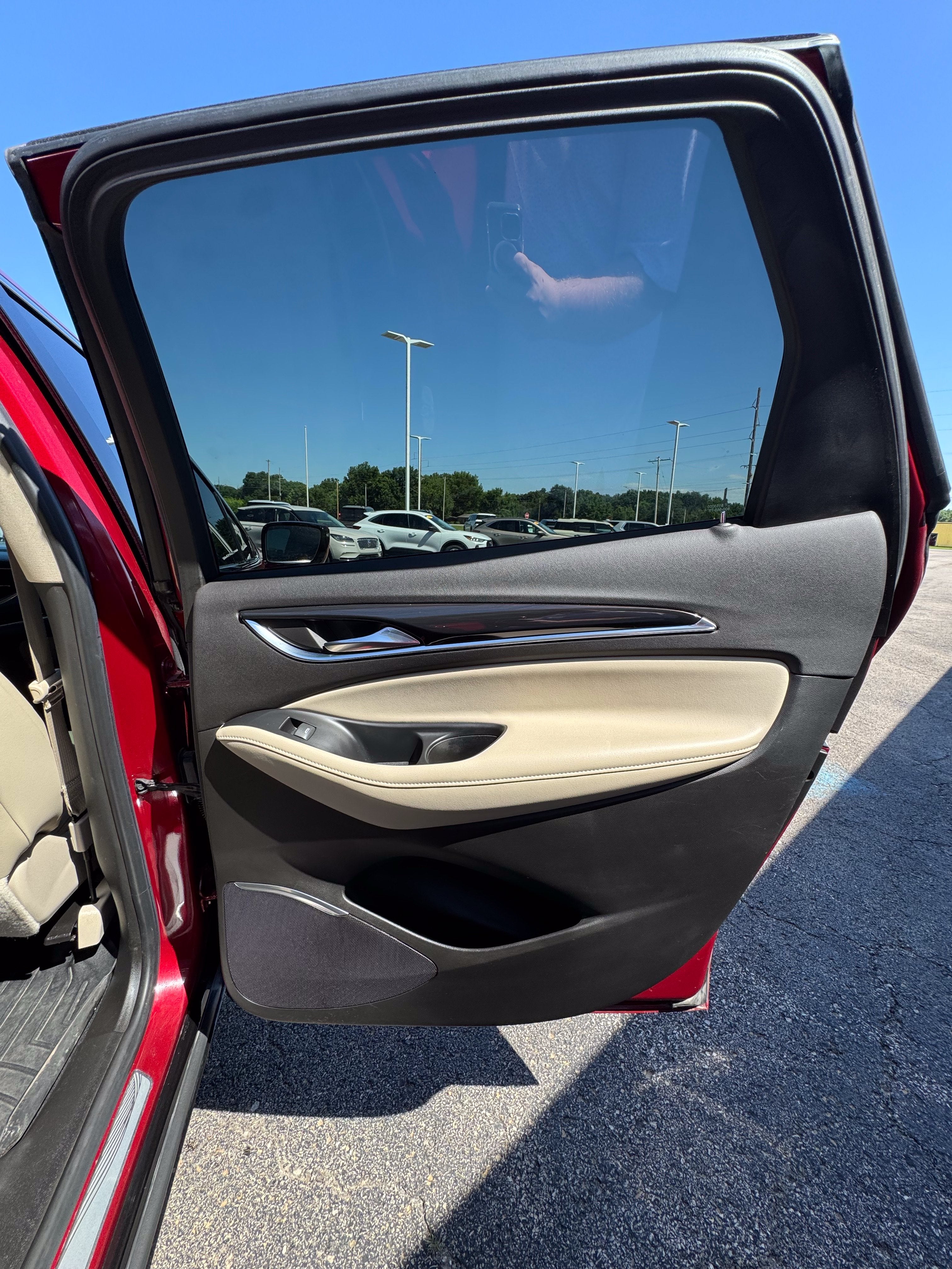 2021 Buick Enclave Essence