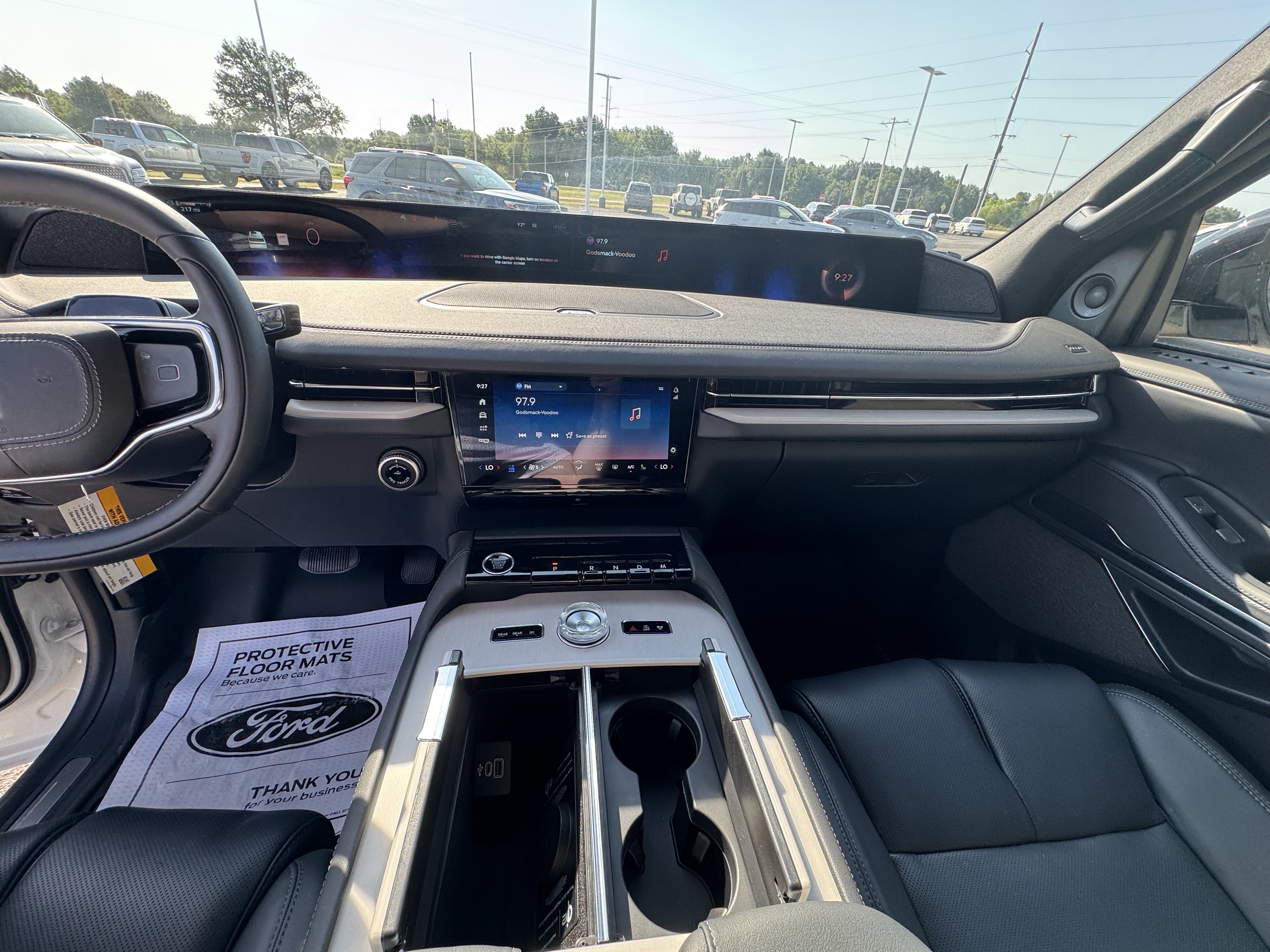 2027 Lincoln Navigator Reserve