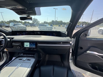 2027 Lincoln Navigator Reserve