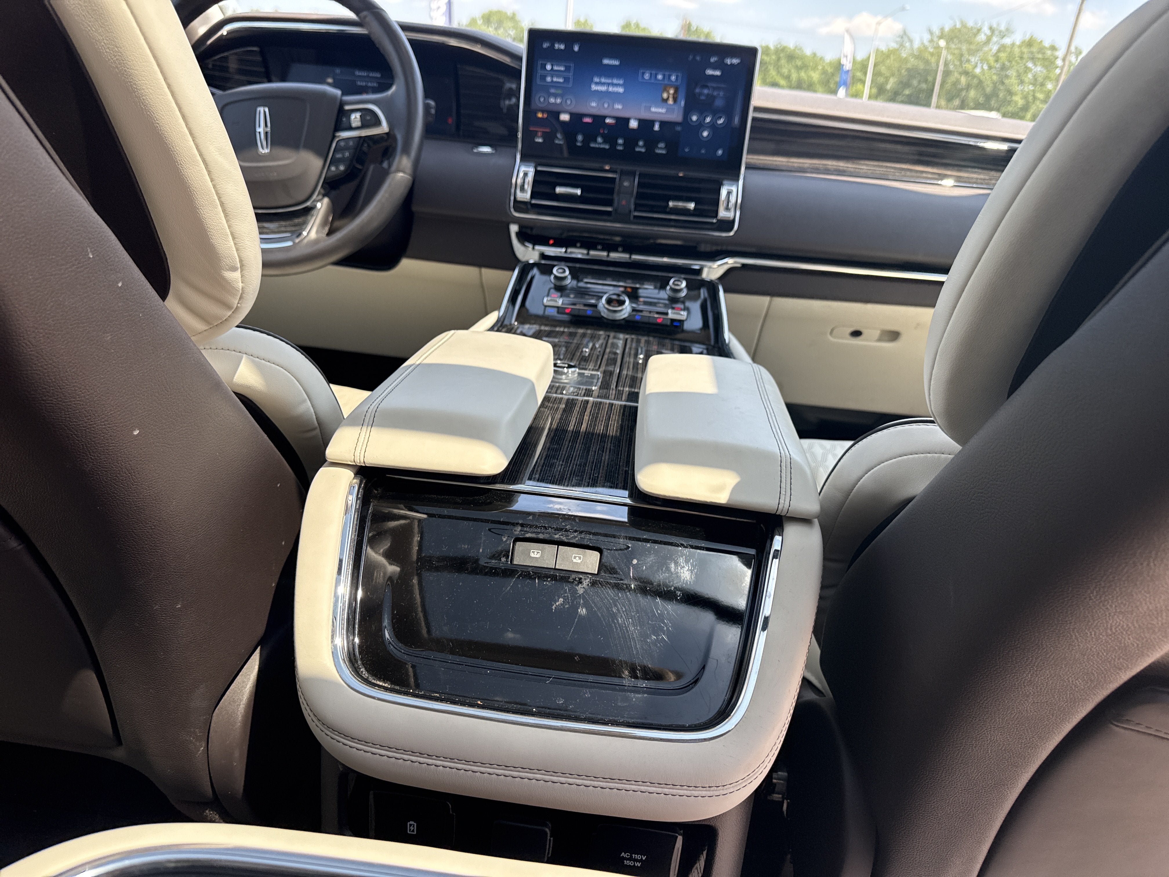 2024 Lincoln Navigator Black Label