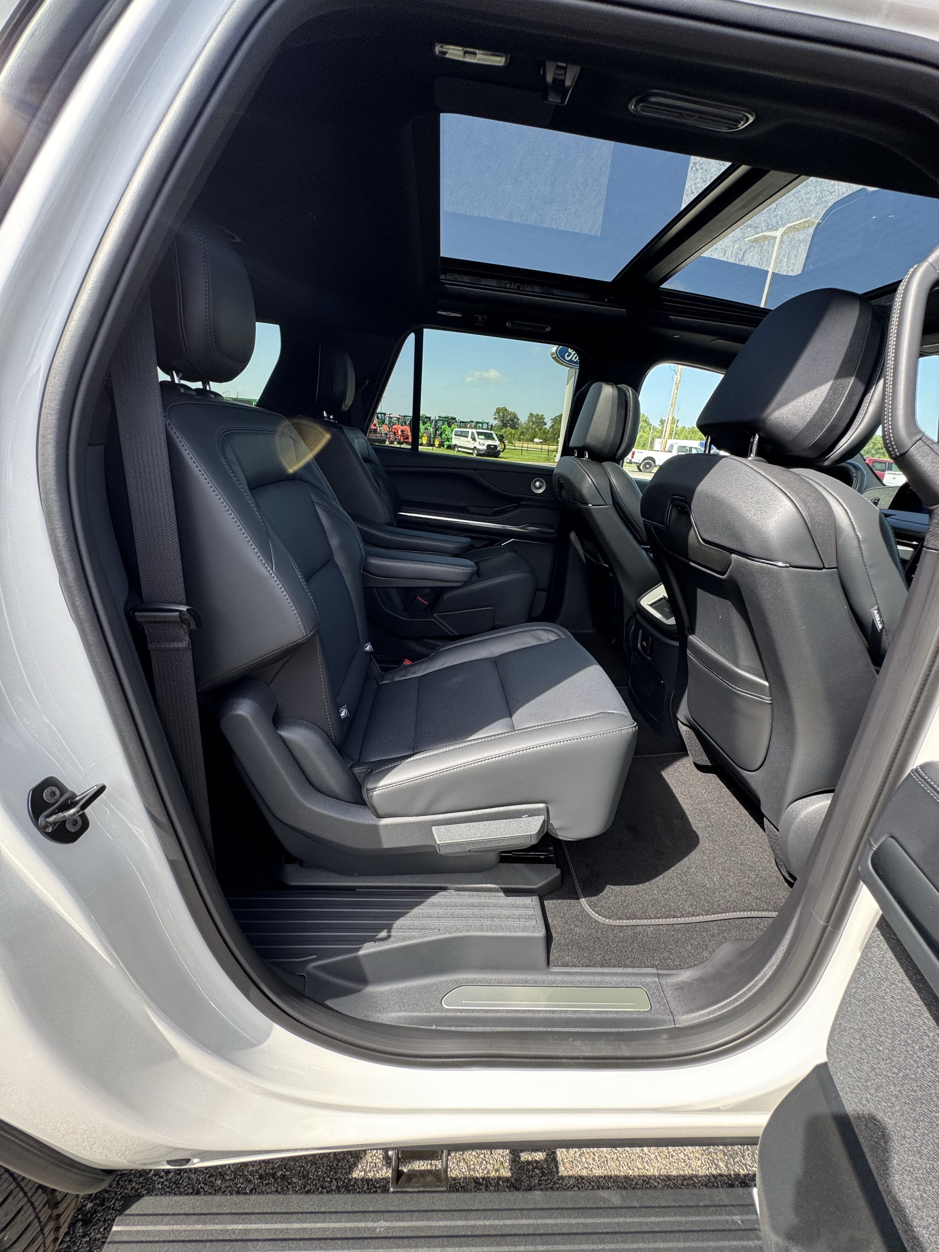 2026 Lincoln Navigator L Reserve
