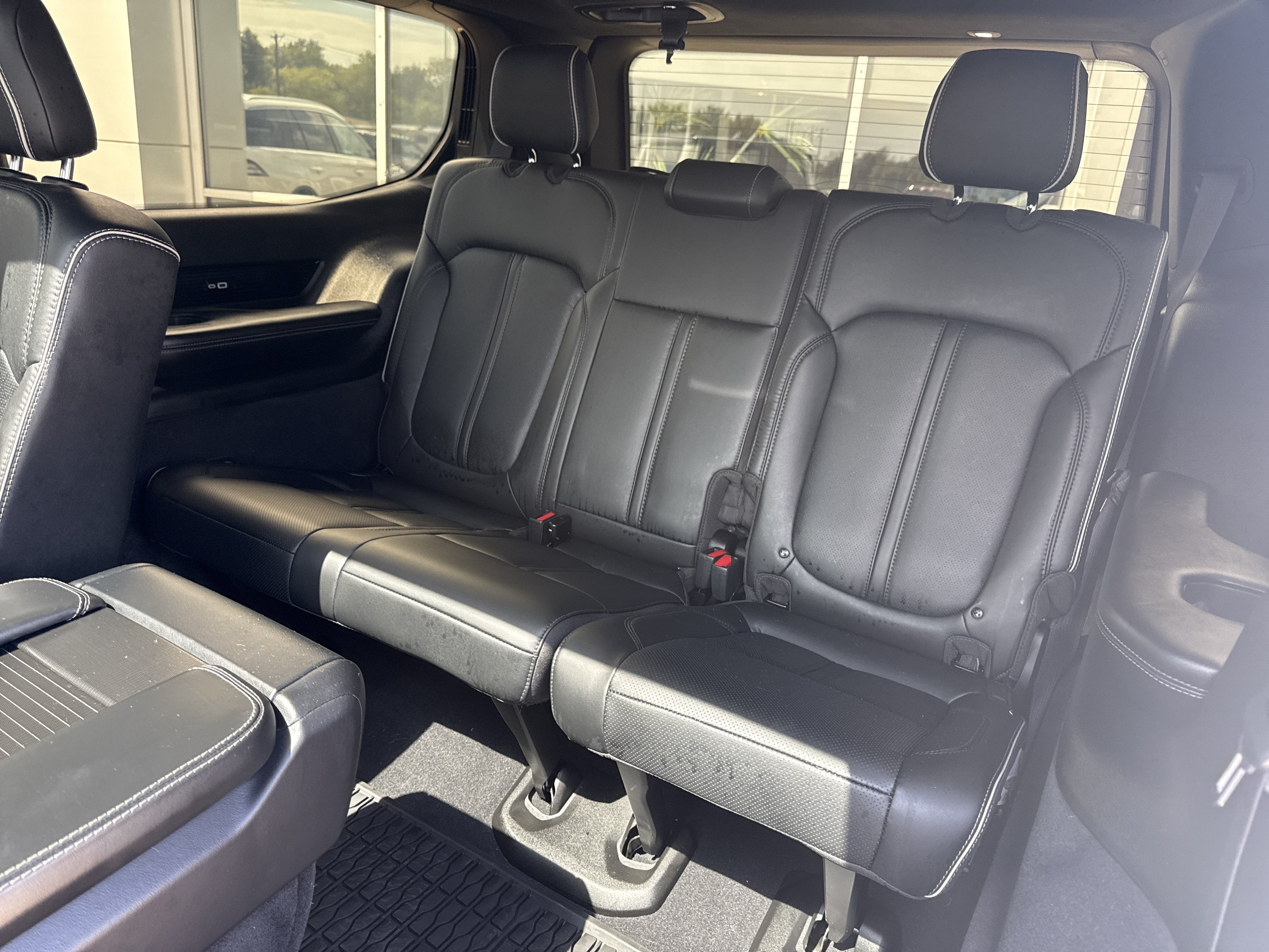 2024 Jeep Grand Wagoneer Series II Obsidian