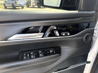 2024 Jeep Grand Wagoneer Series II Obsidian