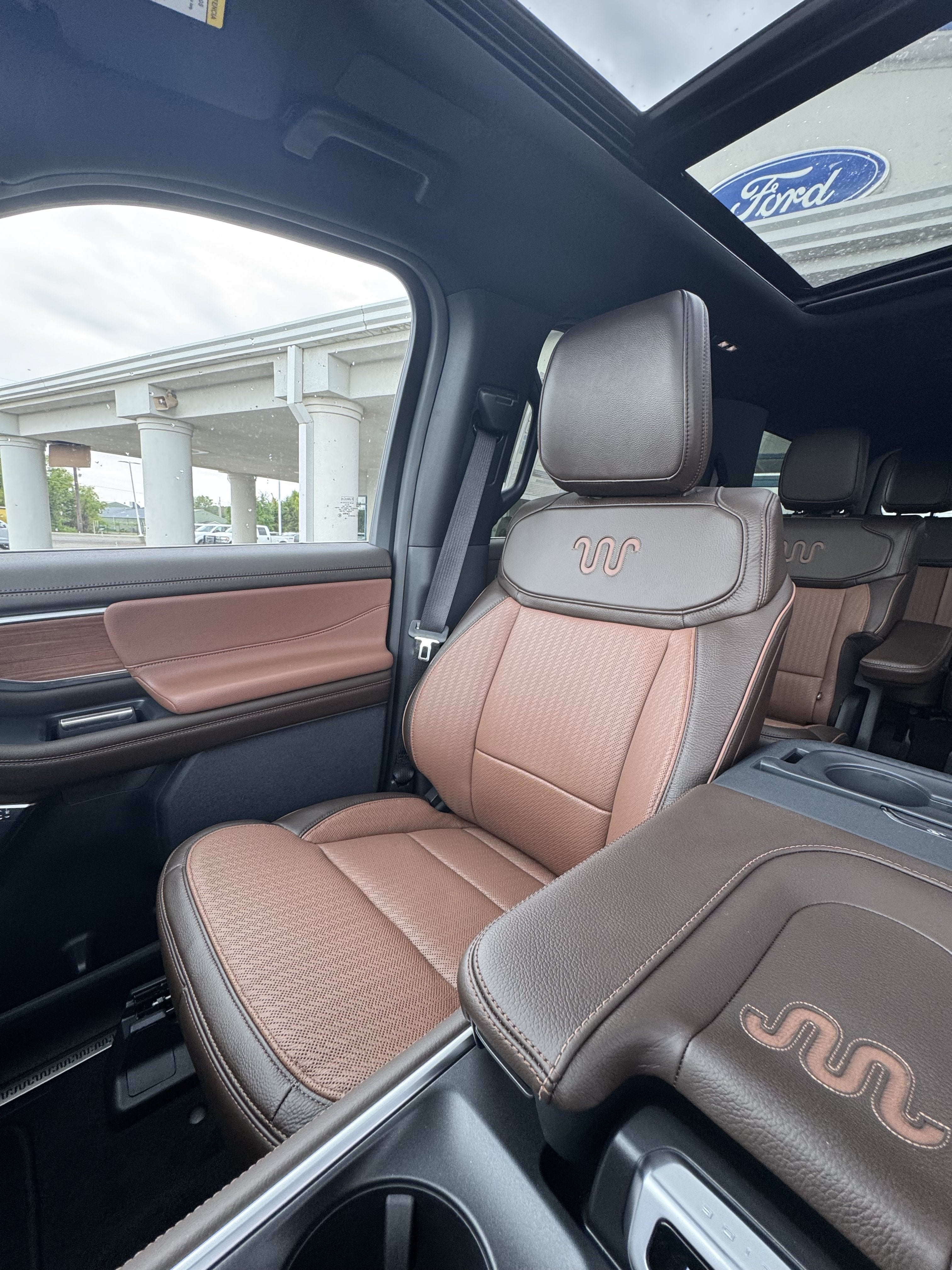 2027 Ford Expedition King Ranch