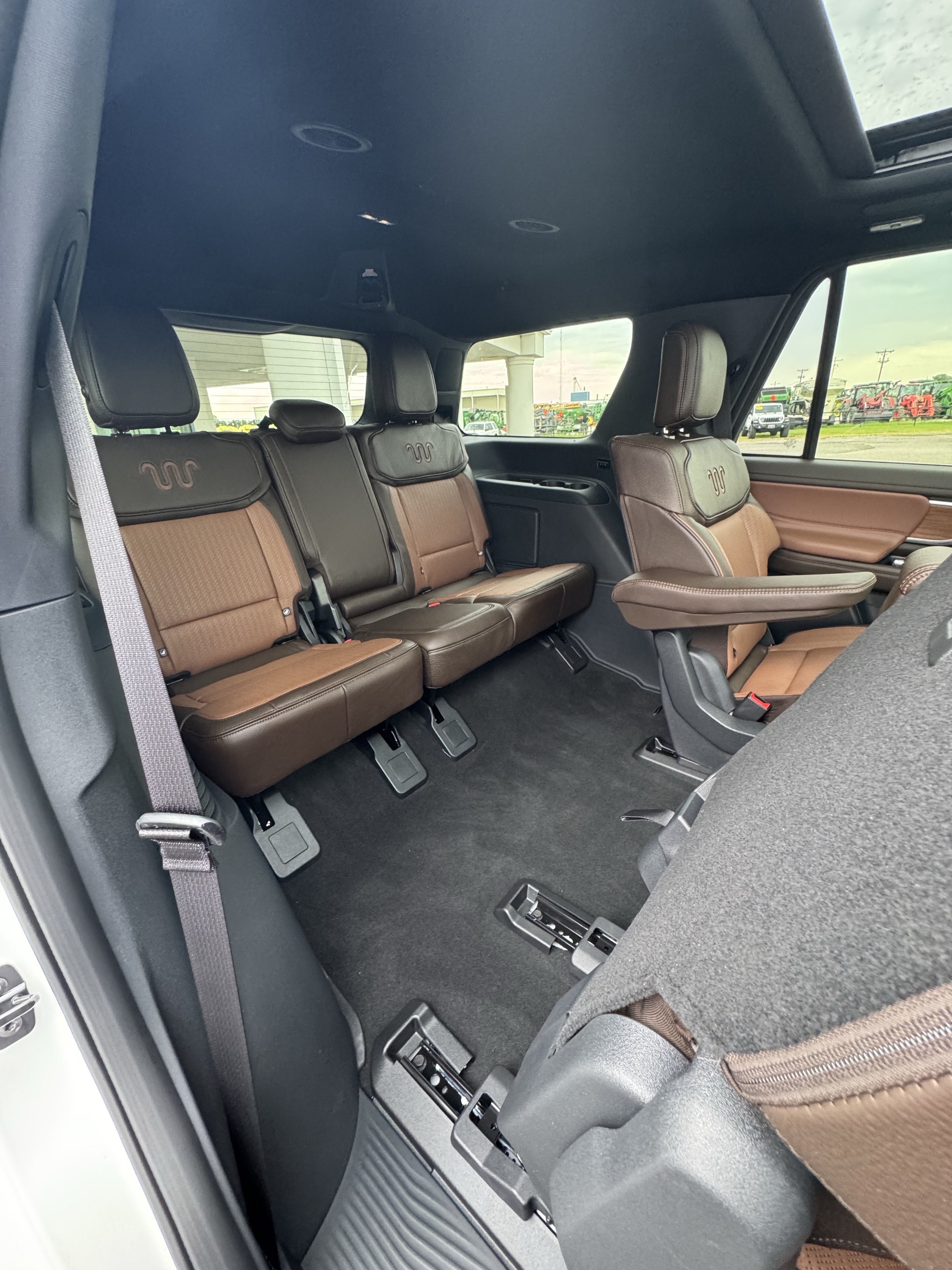 2027 Ford Expedition King Ranch