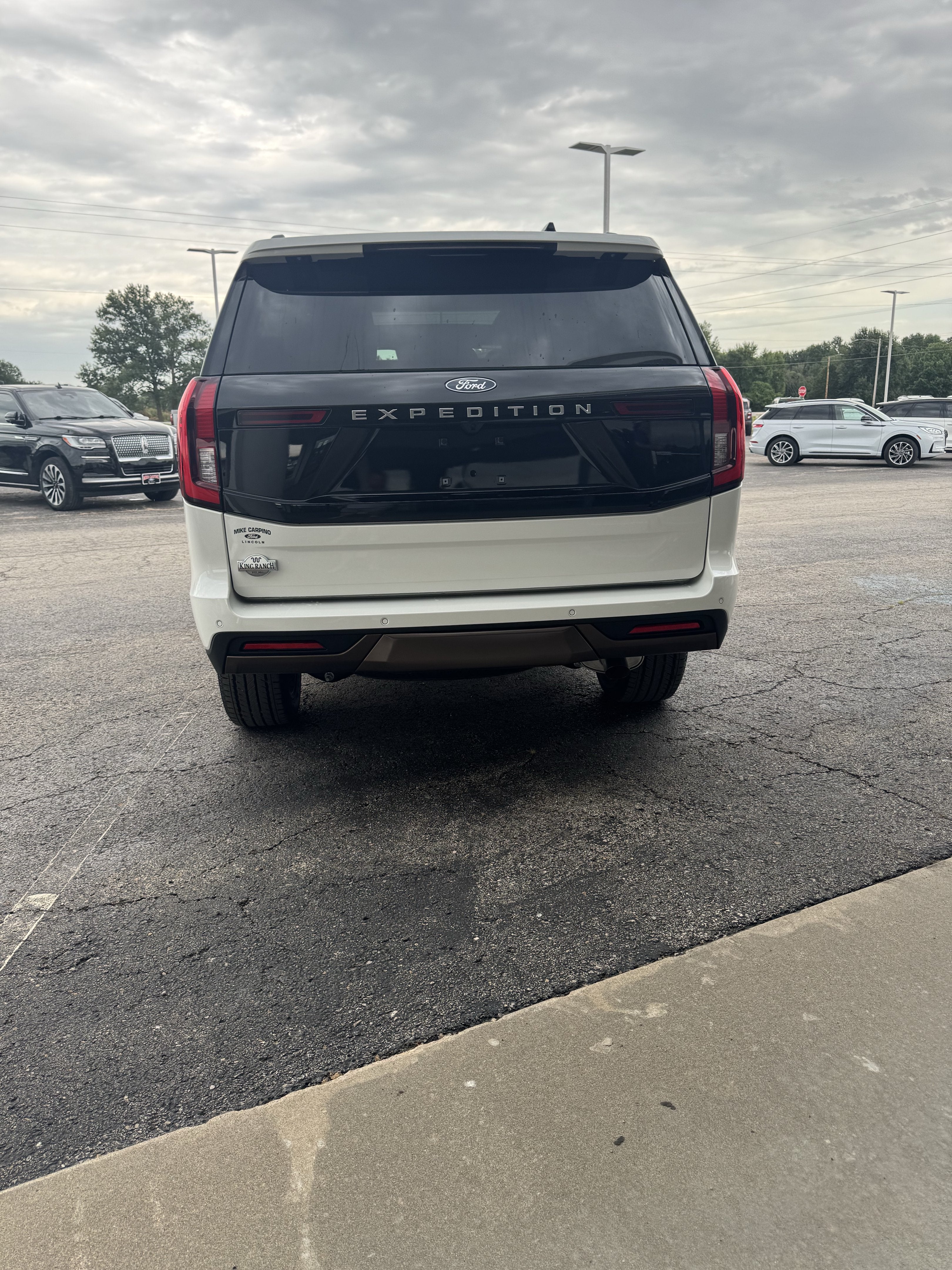 2027 Ford Expedition King Ranch