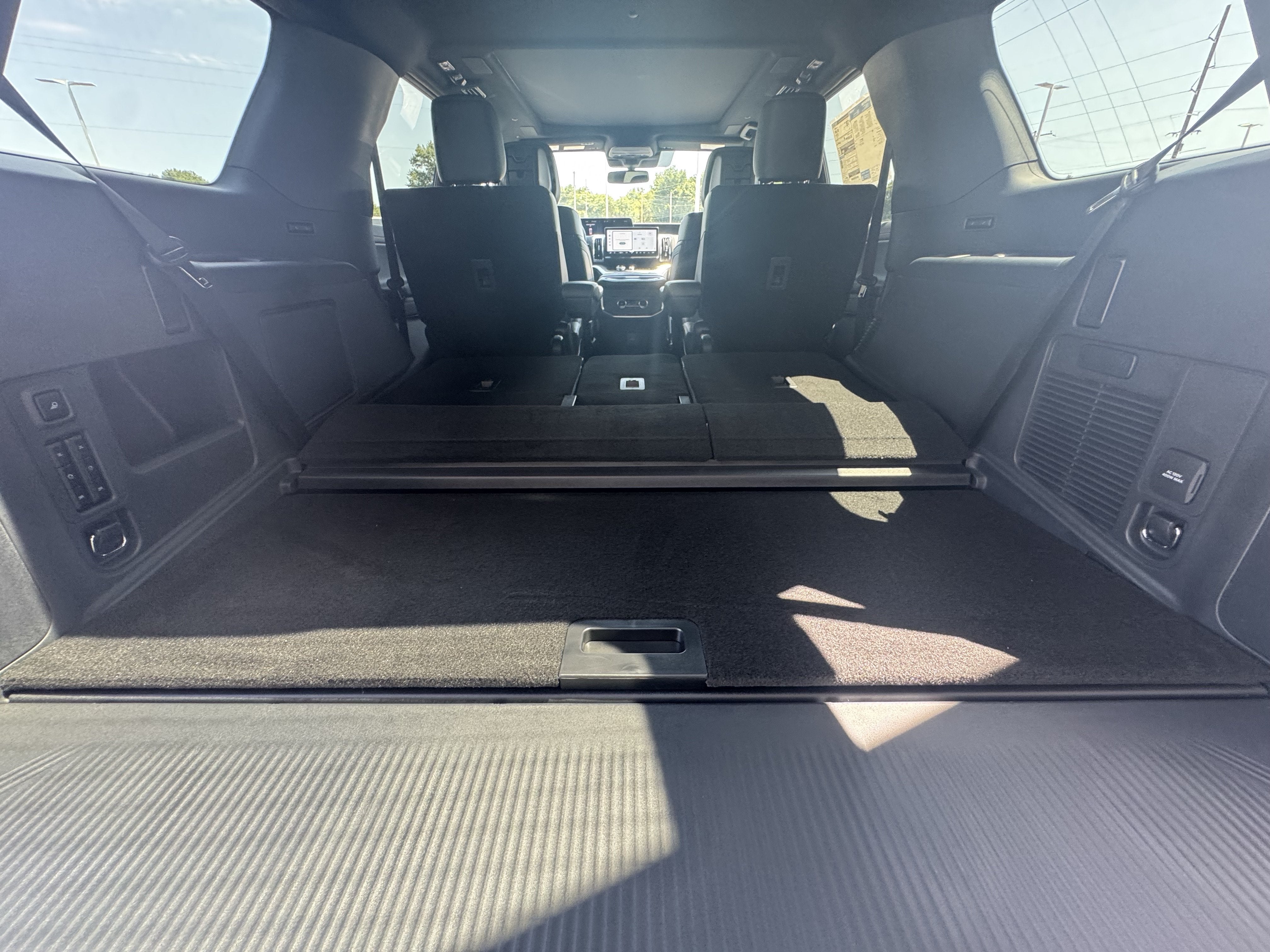 2027 Ford Expedition Tremor