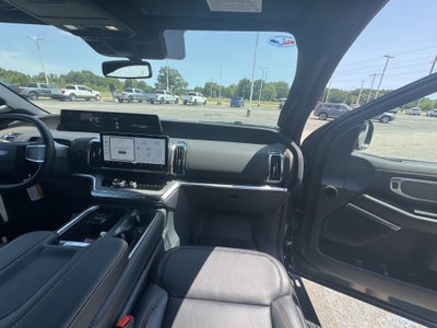 2027 Ford Expedition Tremor