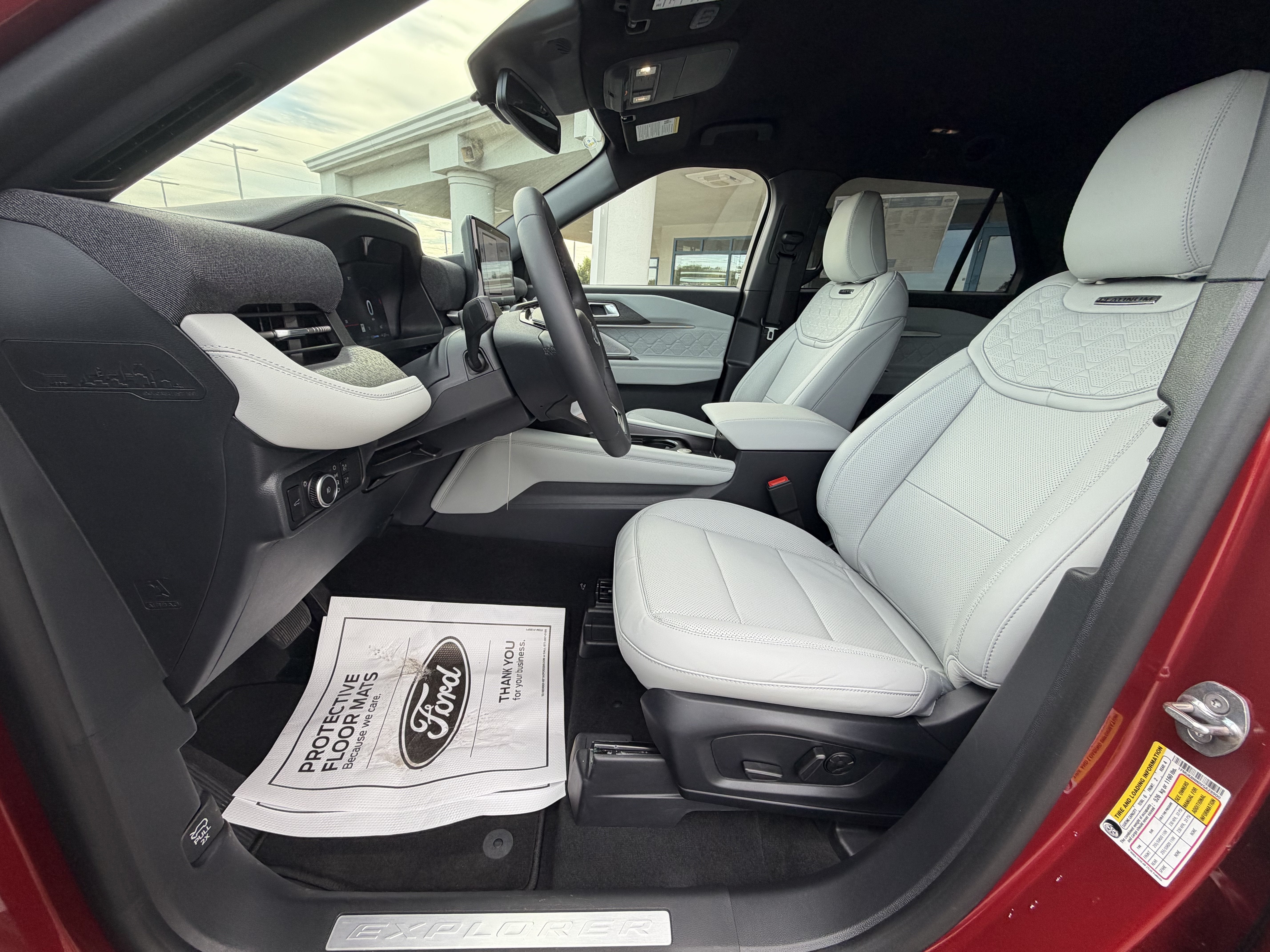 2027 Ford Explorer Platinum