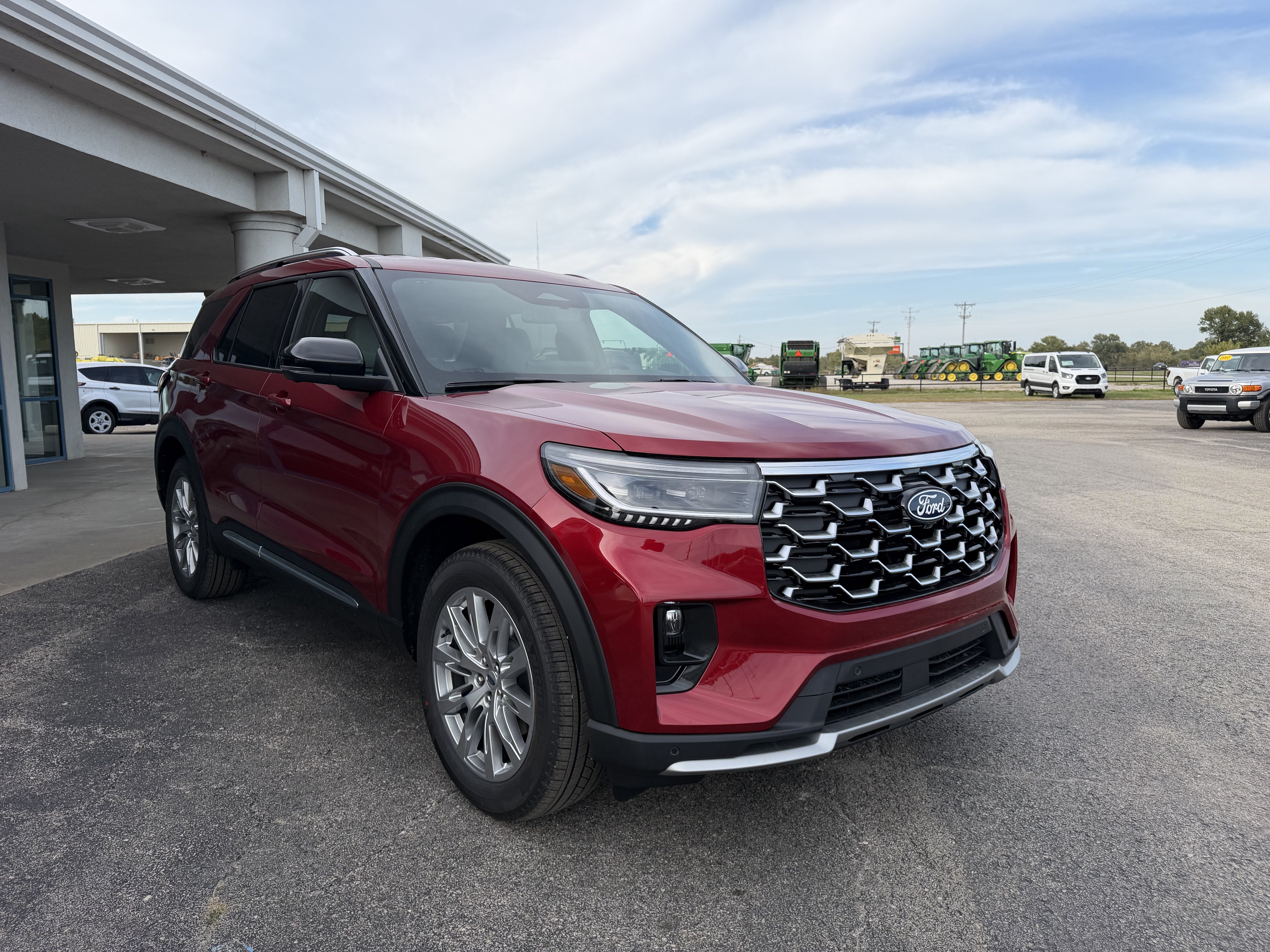2027 Ford Explorer Platinum