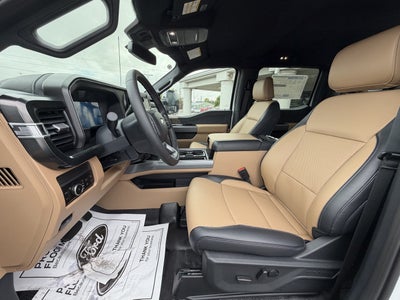 2027 Ford Super Duty F-350 SRW F-350® Lariat®