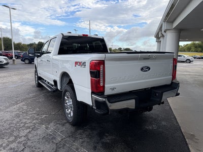 2027 Ford Super Duty F-350 SRW F-350® Lariat®