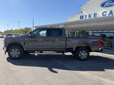 2027 Ford Super Duty F-350 SRW F-350® Lariat®
