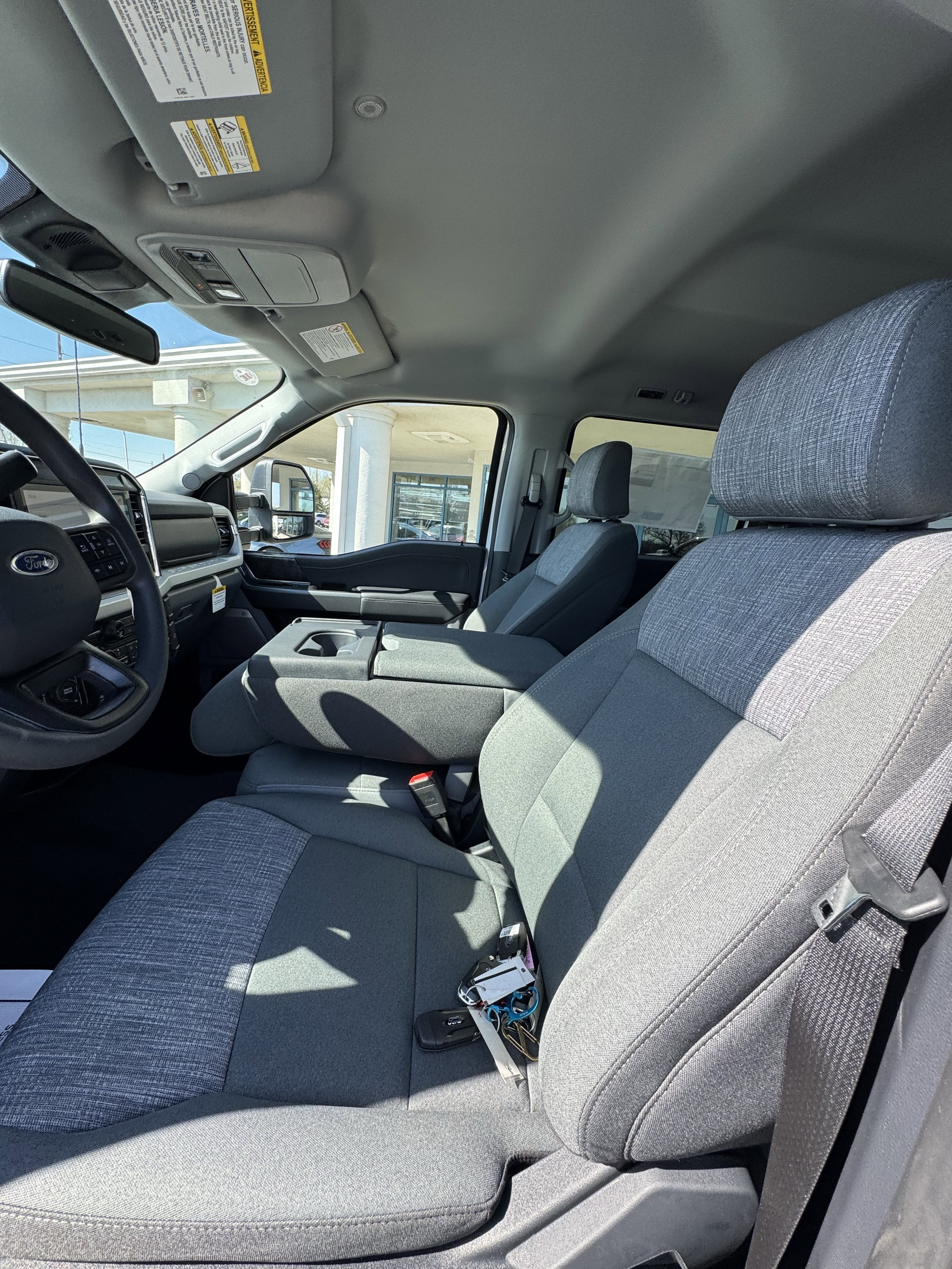 2026 Ford Super Duty F-350 SRW F-350® XLT