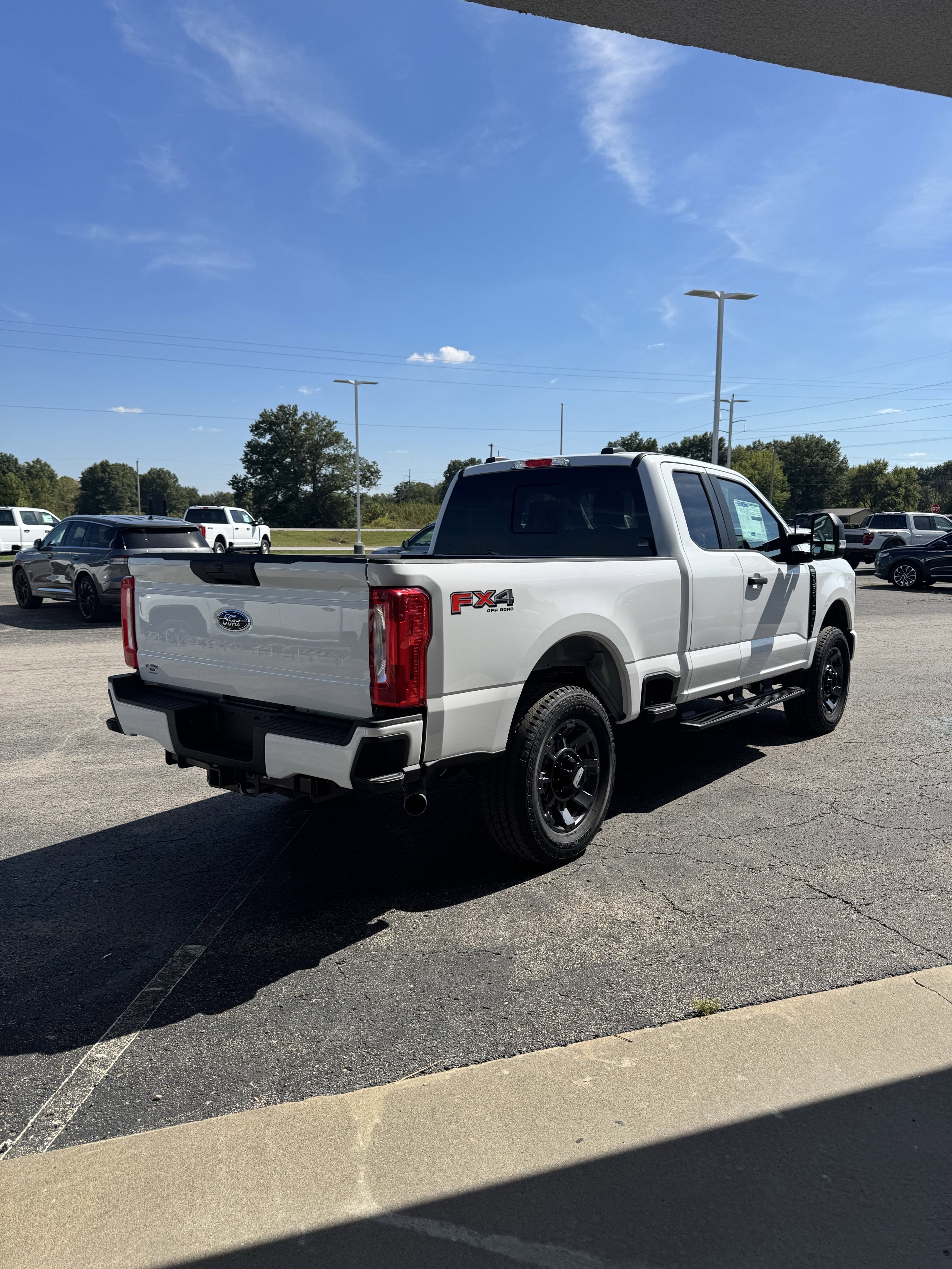 2026 Ford Super Duty F-350 SRW F-350® XL