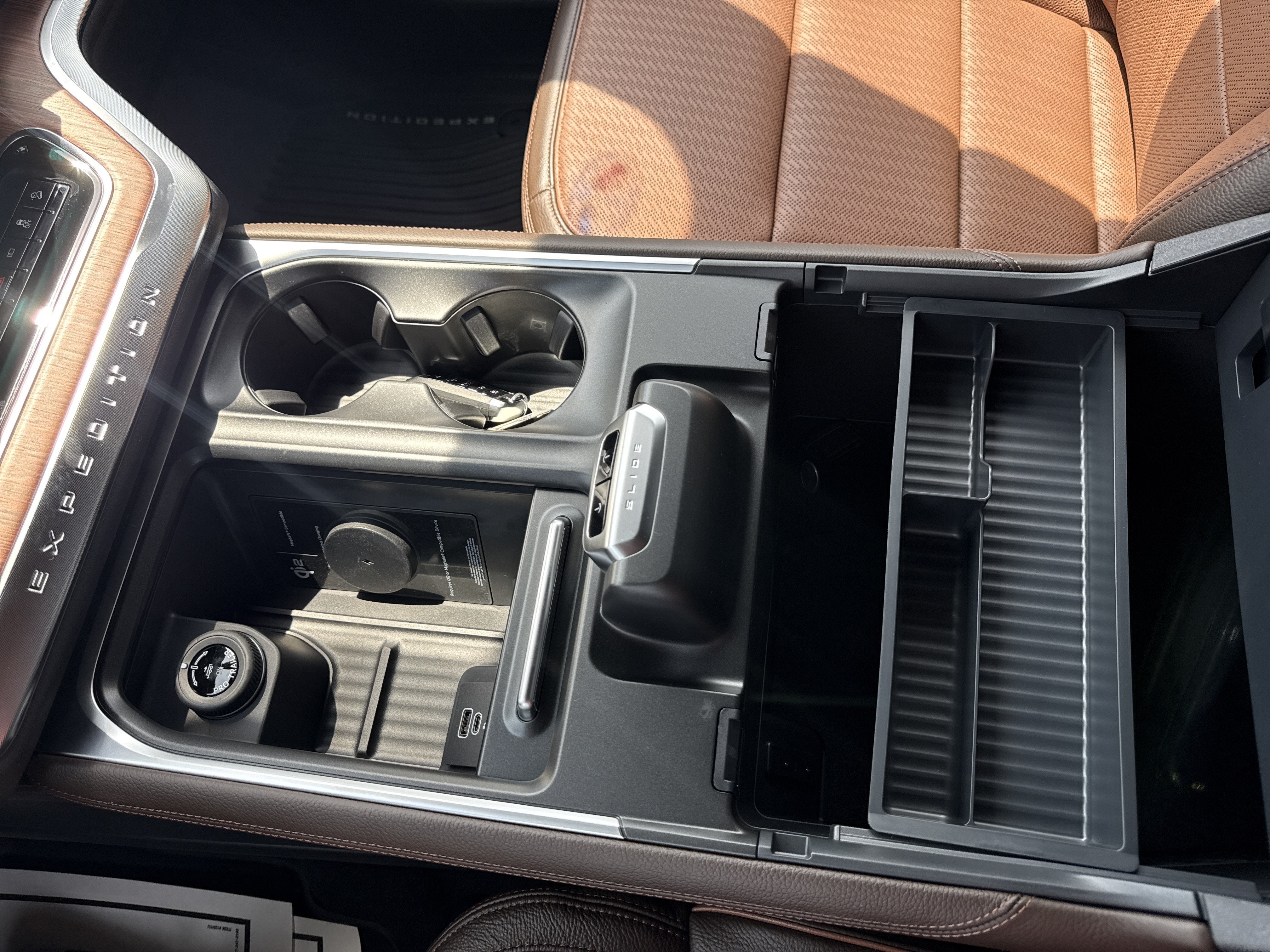 2027 Ford Expedition King Ranch