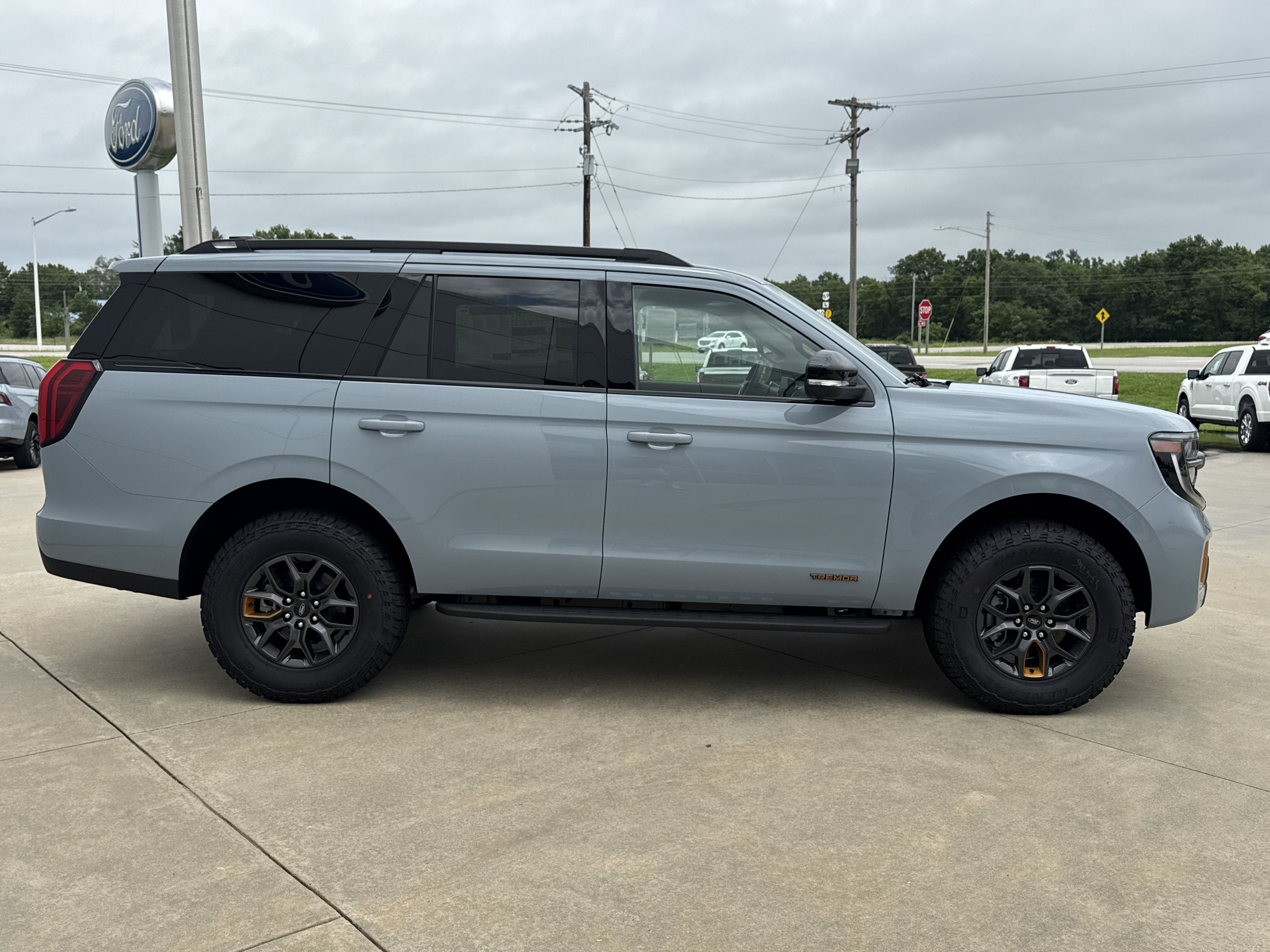 2026 Ford Expedition Tremor