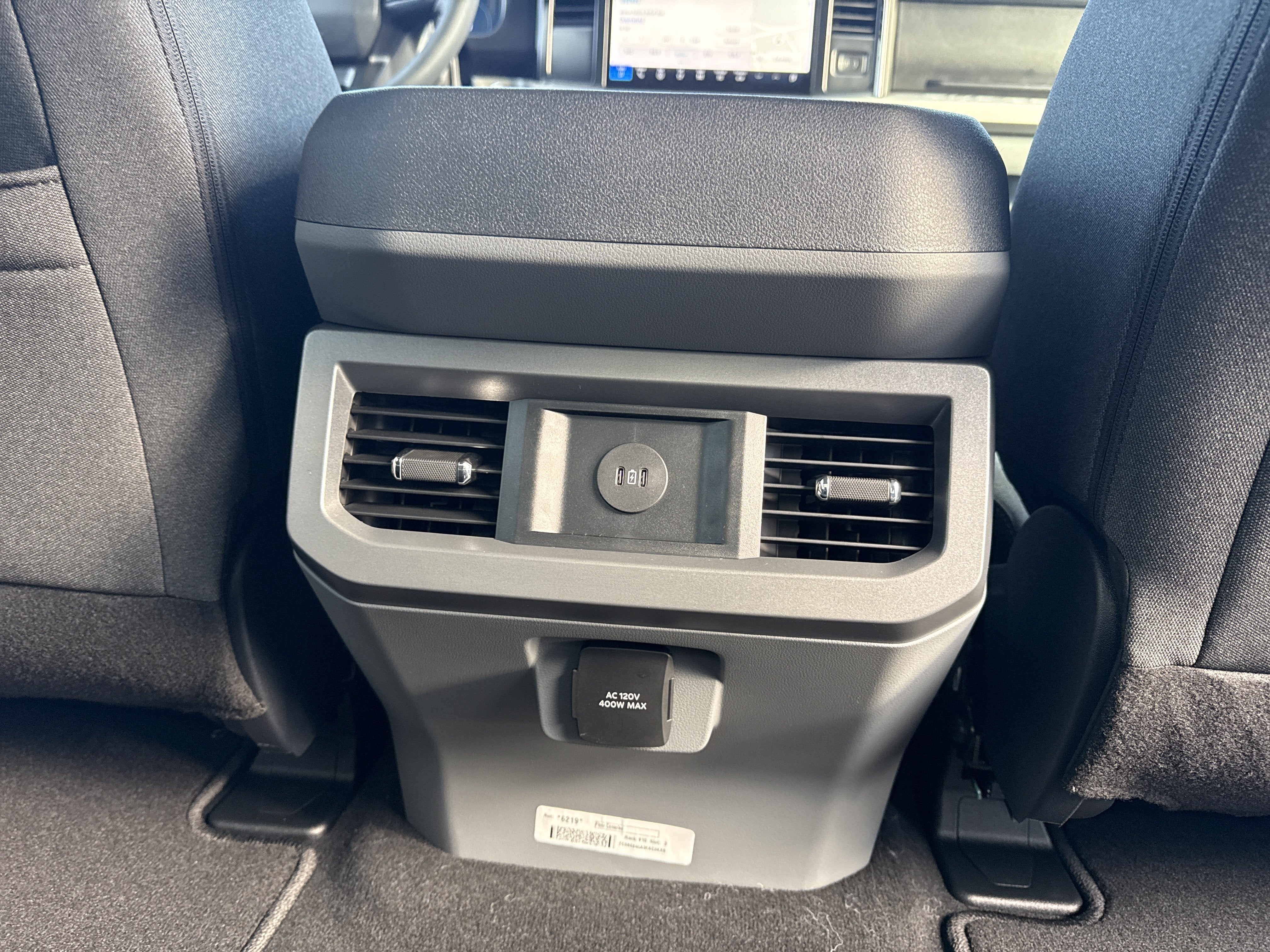 2027 Ford Super Duty F-250 SRW XLT