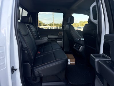 2027 Ford Super Duty F-250 SRW F-250® Lariat®