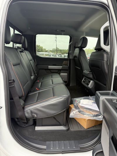 2027 Ford Super Duty F-250 SRW LARIAT