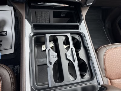 2026 Ford Super Duty F-350 SRW F-350® King Ranch®
