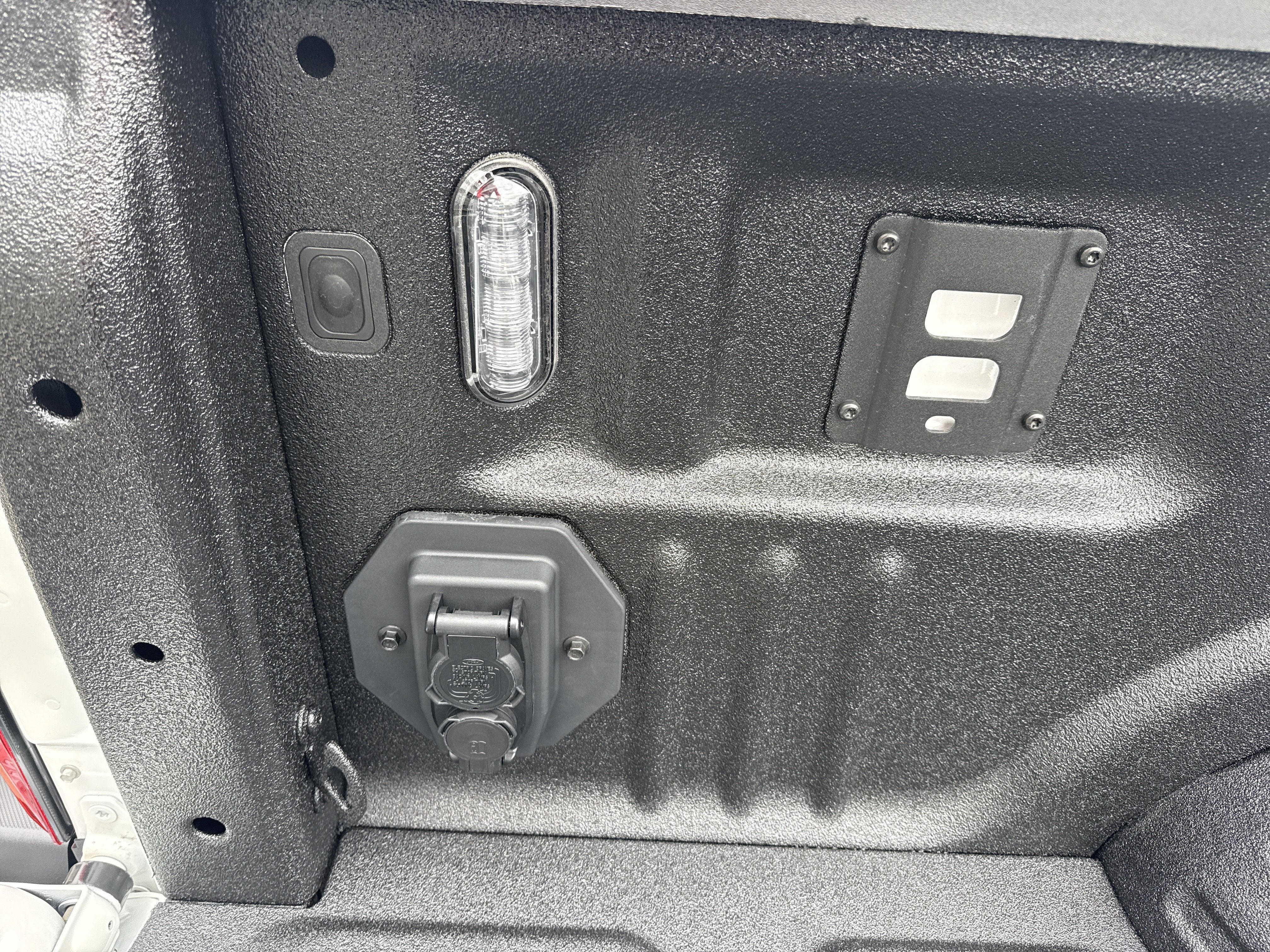2027 Ford Super Duty F-450 DRW F-450® Platinum®