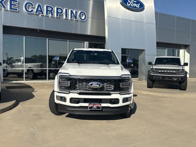 2027 Ford Super Duty F-450 DRW F-450® Platinum®