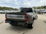 2027 Ford Super Duty F-450 DRW F-450® Platinum®