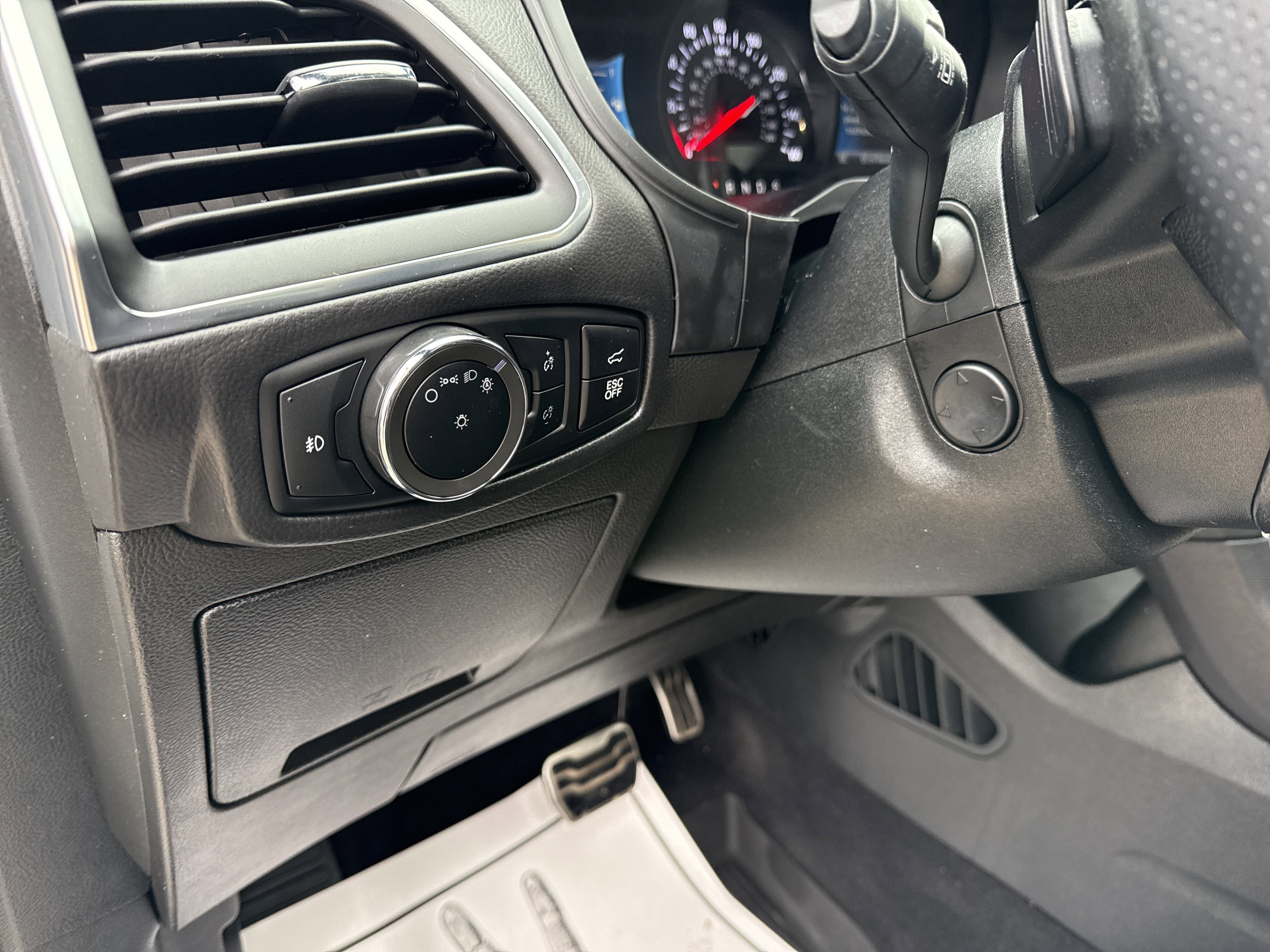 2024 Ford Edge ST