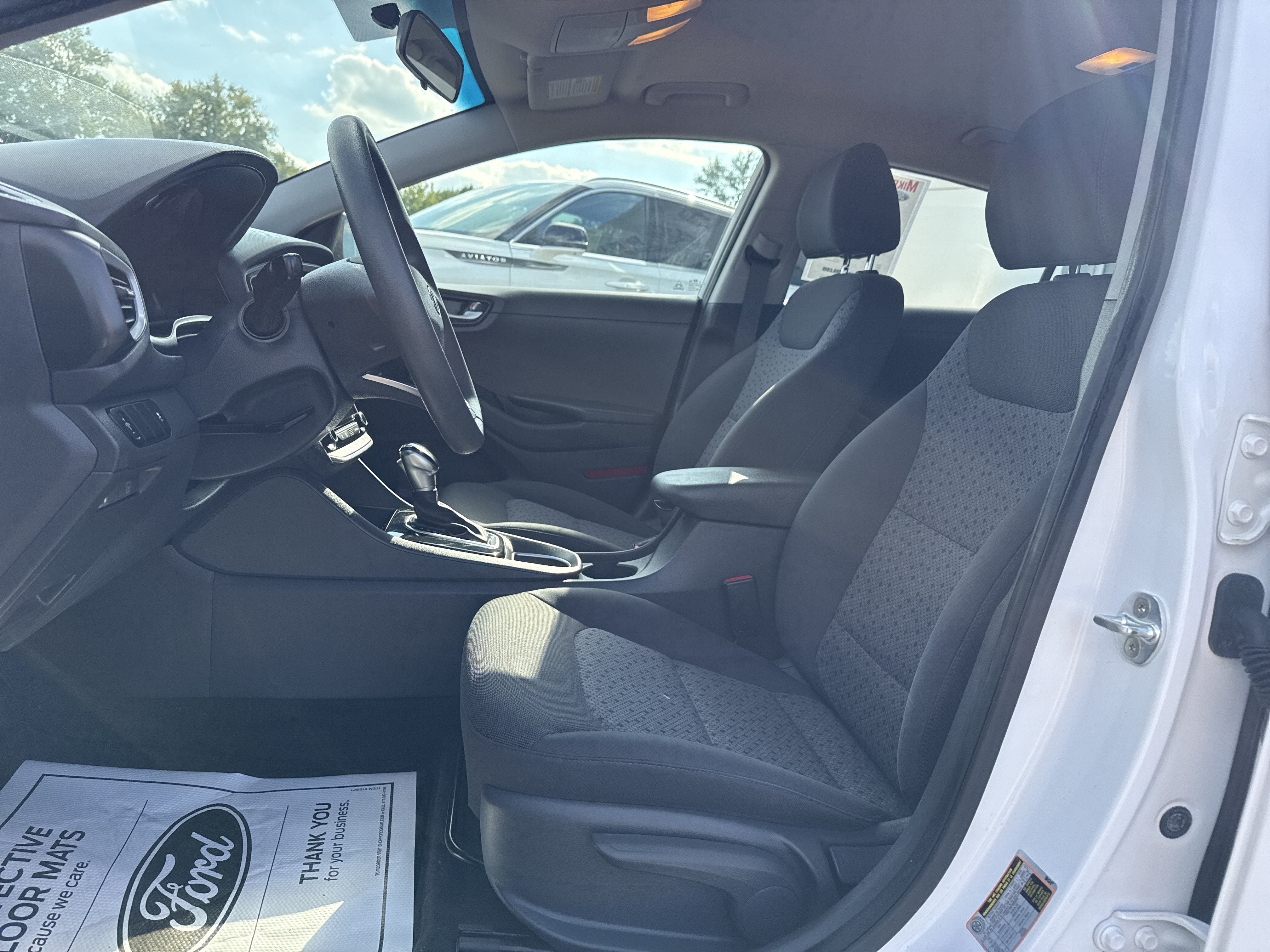 2018 Hyundai Ioniq Hybrid Blue