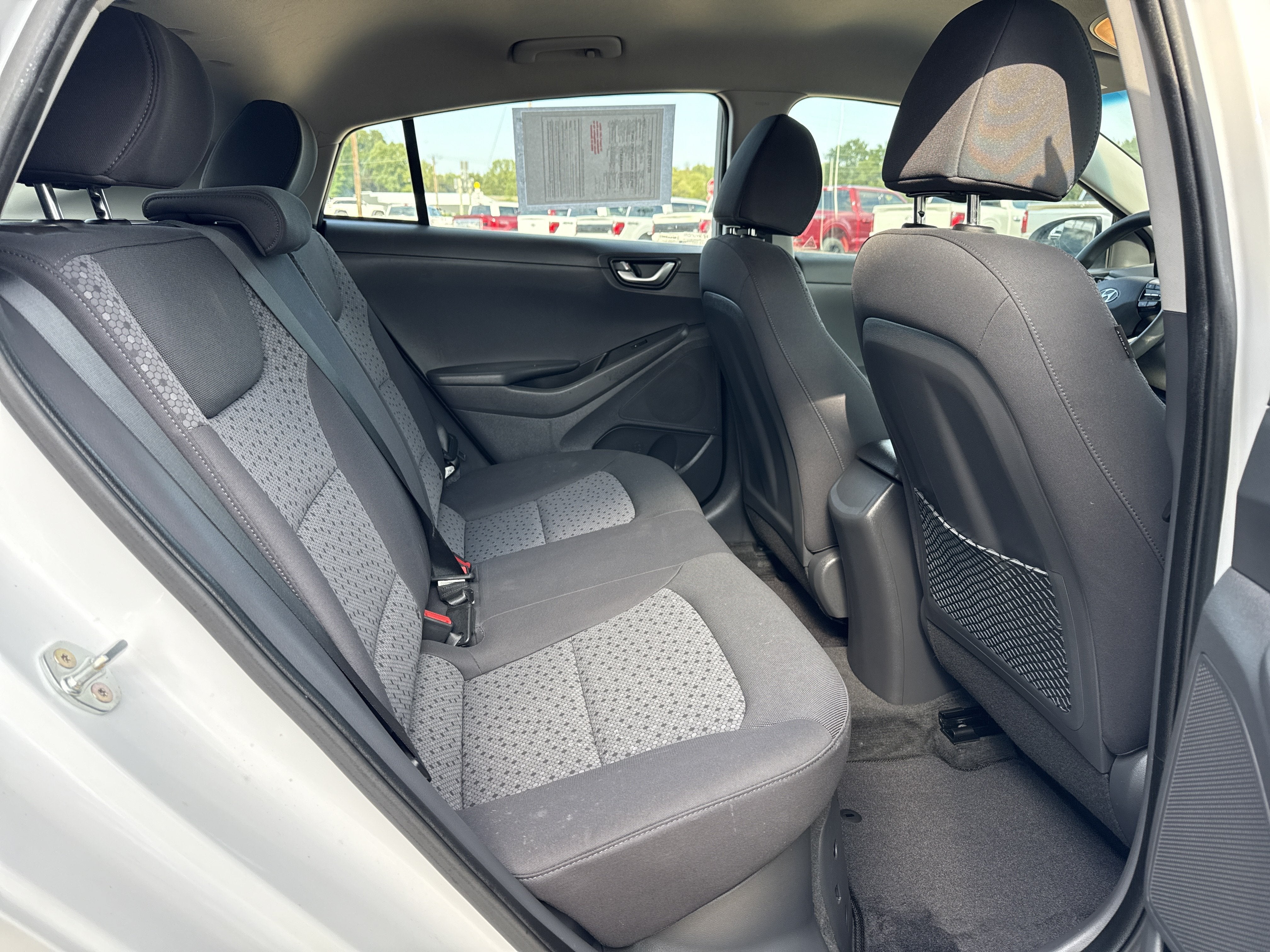 2018 Hyundai Ioniq Hybrid Blue